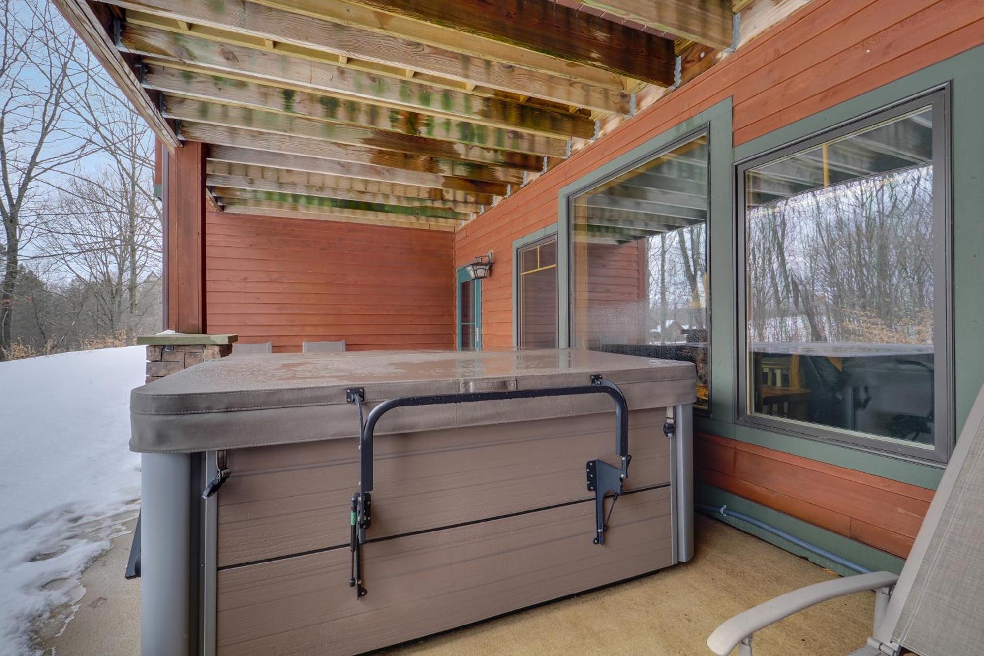 Kitz Retreat Villa Boyne City Bagian luar foto